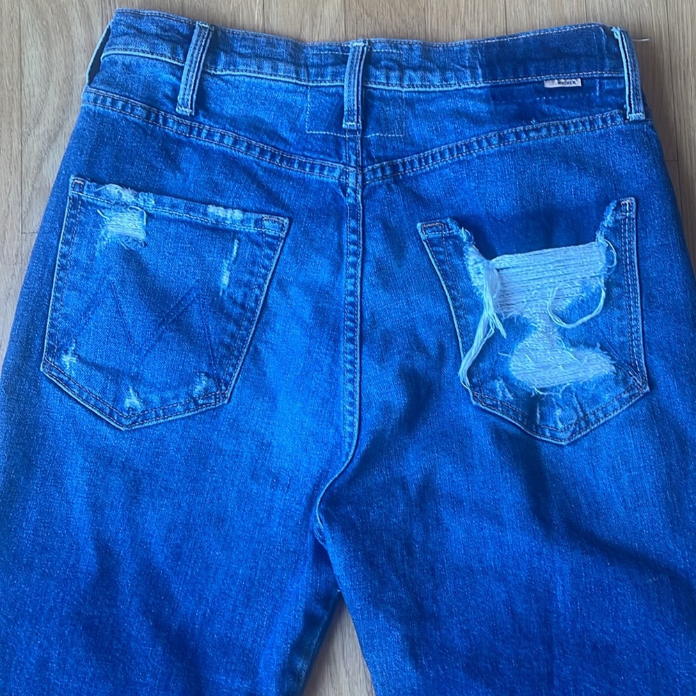 MOTHER Distressed Pocket Tripper Weekender Fray MY TREAT High-Rise Jeans - Picture 6 of 7